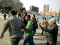 القبض على أحد البلطجية في ميدان التحرير.mp4